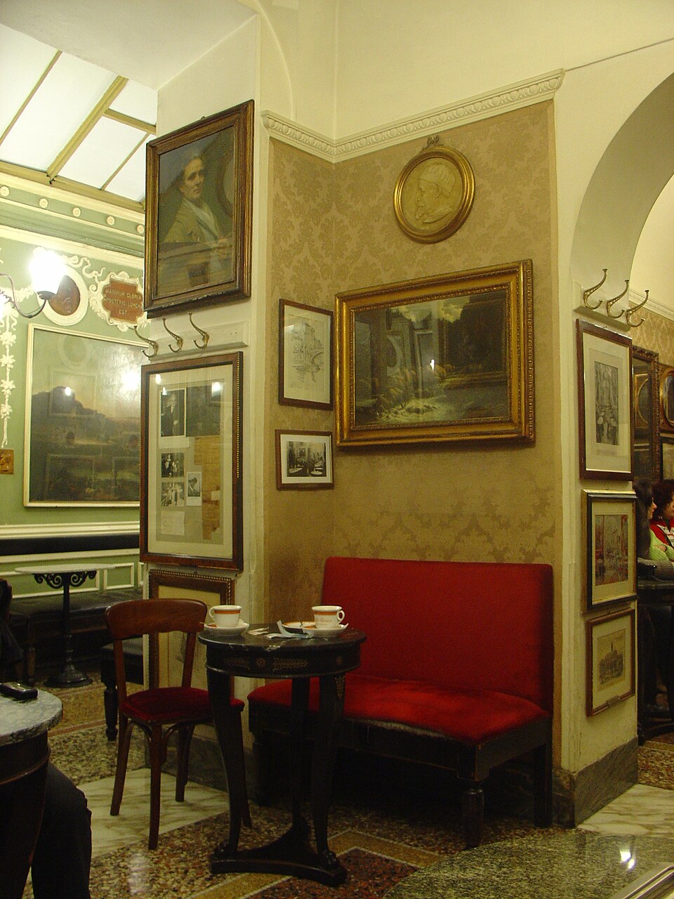 Antico Caffè Greco 2/3