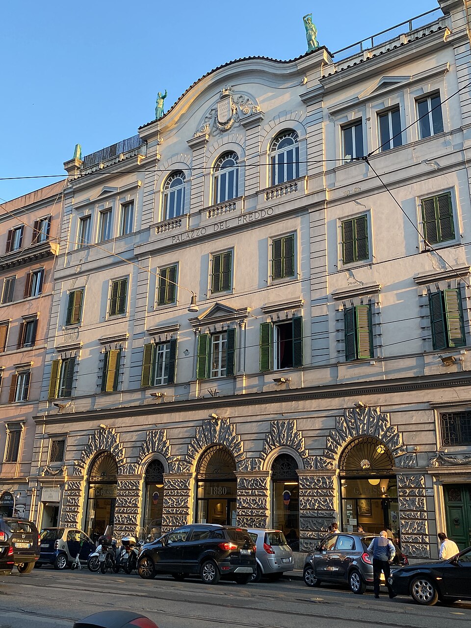 Palazzo del Freddo - Fassi 3/3
